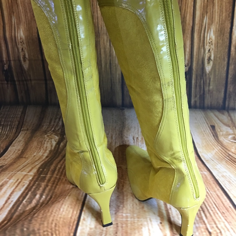 Yellow Boots! - Picture 5 of 7